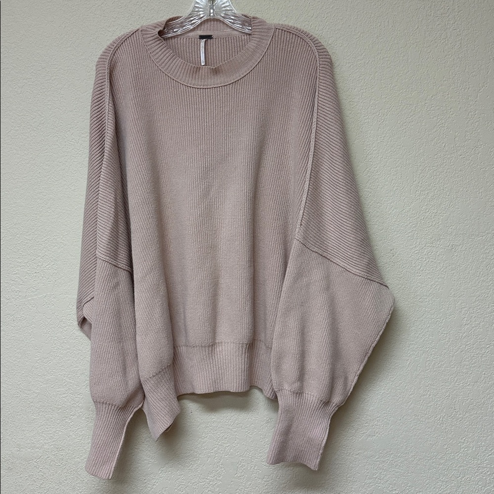 Free People Women's east street blush pullover Sweater Size L - Picture 2 of 4
